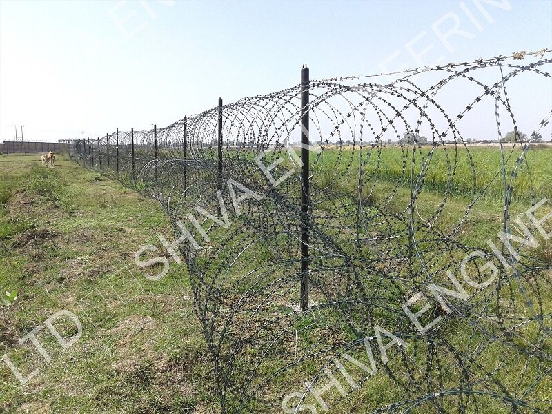 3-LAYER-CONCERTINA-WIRE-FENCING
