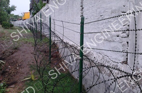 CONCERTINA-WIRE-FENCING-MANUFACTURER